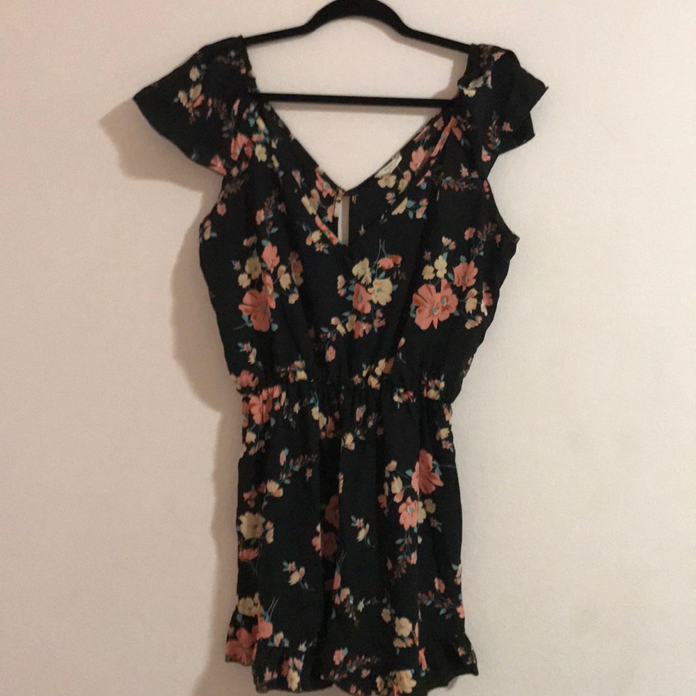 Urban Outfitters (Pins and Needles) Floral Romper!